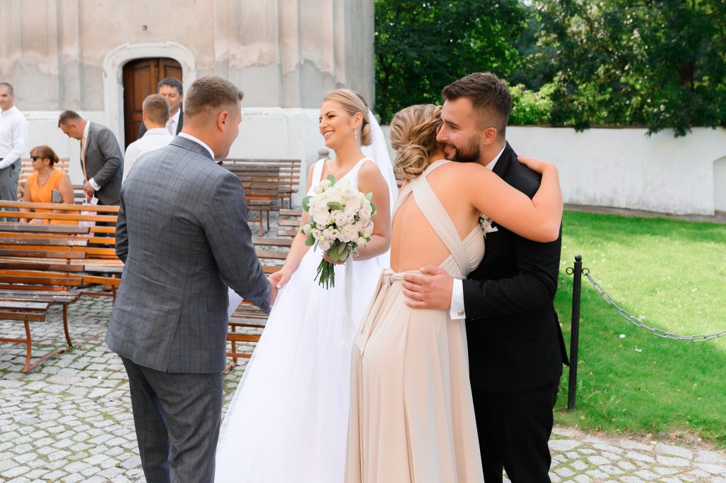 Zdjęcia, które opowiadają historię. Odkrywaj piękno Lublina Warszawy przez moje obiektywy. Zapraszam do podróży w świat zdjęć. Sesje plenerowe w magicznych zakątkach Lublina/Warszawy - fotograf Lublin - Fotograf Warszawa