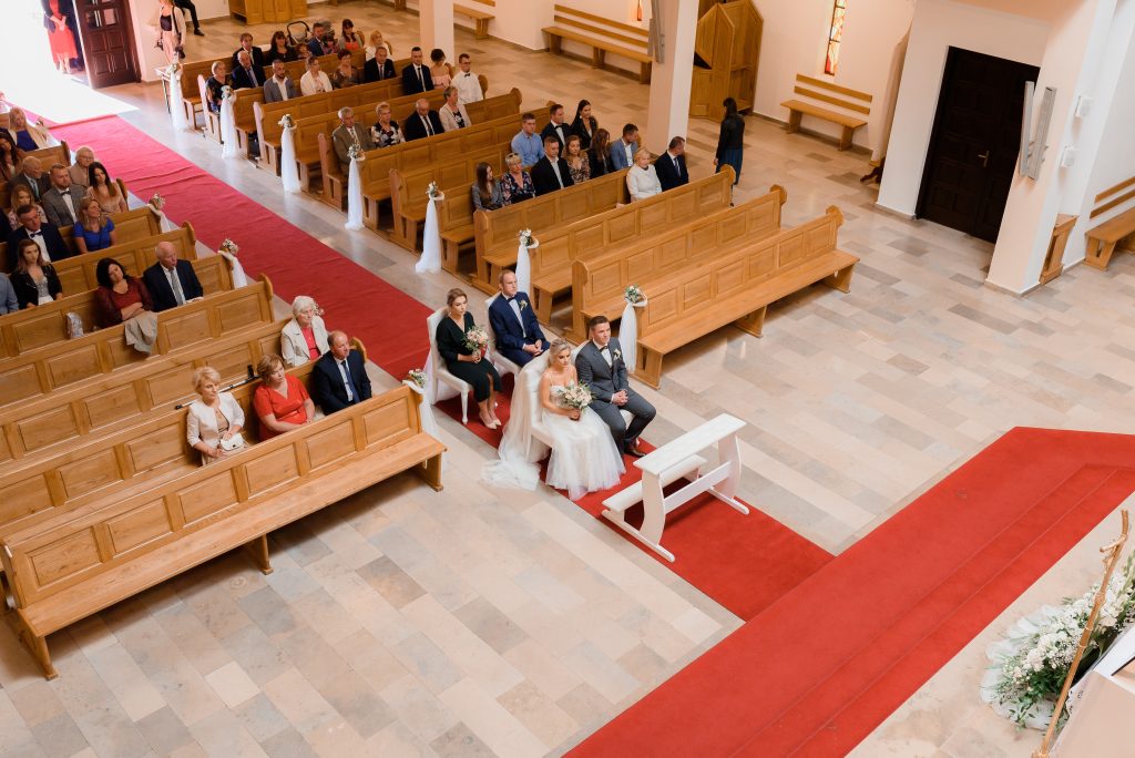 Zdjęcia, które opowiadają historię. Odkrywaj piękno Lublina Warszawy przez moje obiektywy. Zapraszam do podróży w świat zdjęć. Sesje plenerowe w magicznych zakątkach Lublina/Warszawy - fotograf Lublin - Fotograf Warszawa