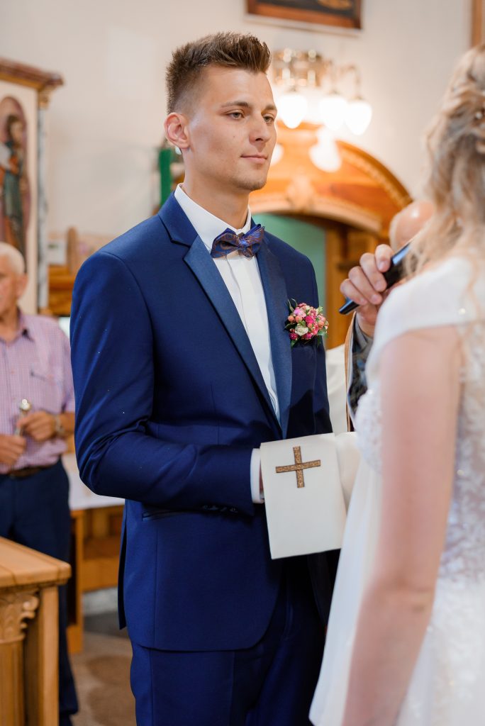 Zdjęcia, które opowiadają historię. Odkrywaj piękno Lublina Warszawy przez moje obiektywy. Zapraszam do podróży w świat zdjęć. Sesje plenerowe w magicznych zakątkach Lublina/Warszawy - fotograf Lublin - Fotograf Warszawa