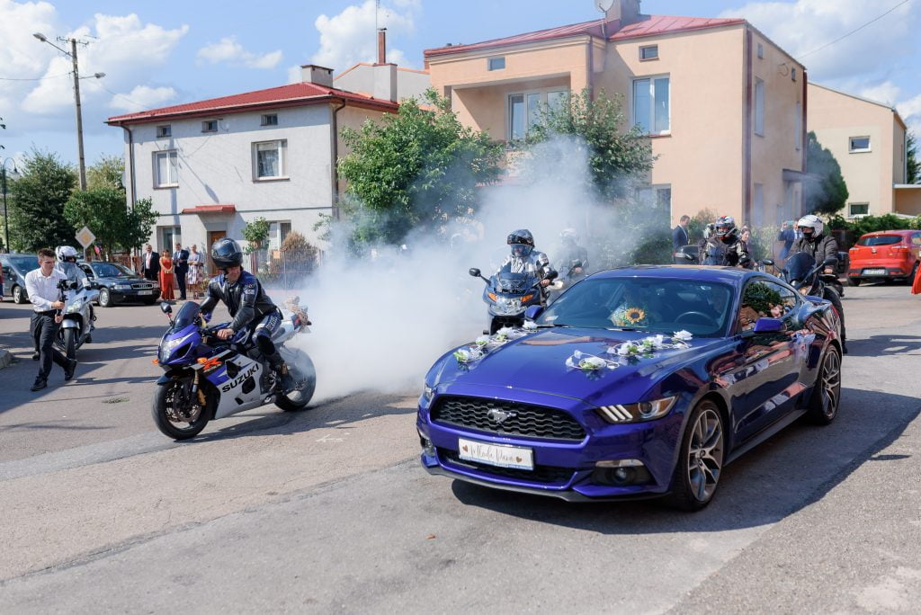 piękna sesja ślubna w wykonaniu profesjonalnego fotografa z lublina