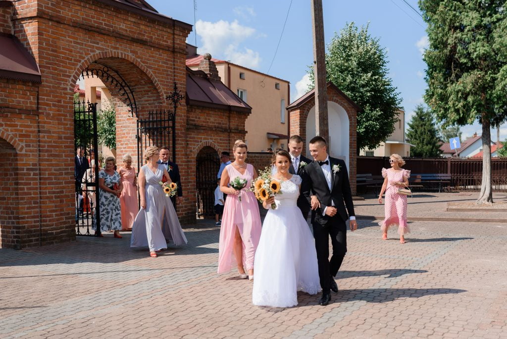 Zdjęcia, które opowiadają historię. Odkrywaj piękno Lublina Warszawy przez moje obiektywy. Zapraszam do podróży w świat zdjęć. Sesje plenerowe w magicznych zakątkach Lublina/Warszawy - fotograf Lublin - Fotograf Warszawa