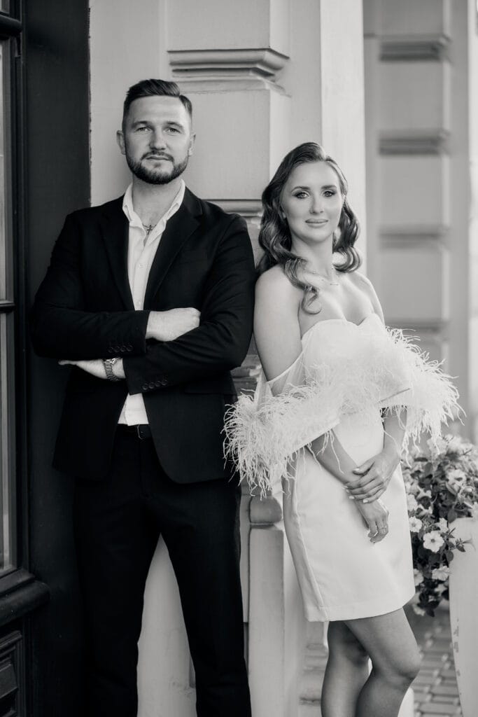 niepowtarzalne-reportaże-ślubne-Fotograf-ślubny-Lublin-Zamość-Łuków-Puławy-Opole-Lubelskie-Chełm-Lipsko-Zwoleń-Ostrowiec-Świętokrzyski-Kraków-i-cały-świat Profesjonalna fotografia ślubna – reportaż i sesja plenerowa realizowana przez fotografa z Lublina i Warszawy.