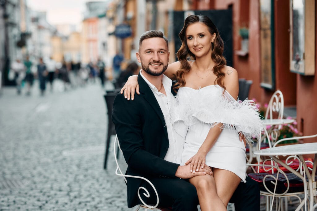 niepowtarzalne-reportaże-ślubne-Fotograf-ślubny-Lublin-Zamość-Łuków-Puławy-Opole-Lubelskie-Chełm-Lipsko-Zwoleń-Ostrowiec-Świętokrzyski-Kraków-i-cały-świat Profesjonalna fotografia ślubna – reportaż i sesja plenerowa realizowana przez fotografa z Lublina i Warszawy.